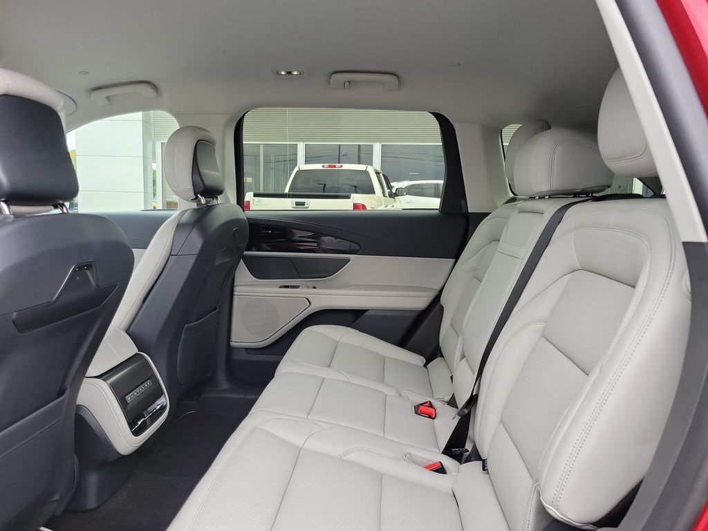 New 2026 Lincoln Nautilus Premier AWD/4WD image 14