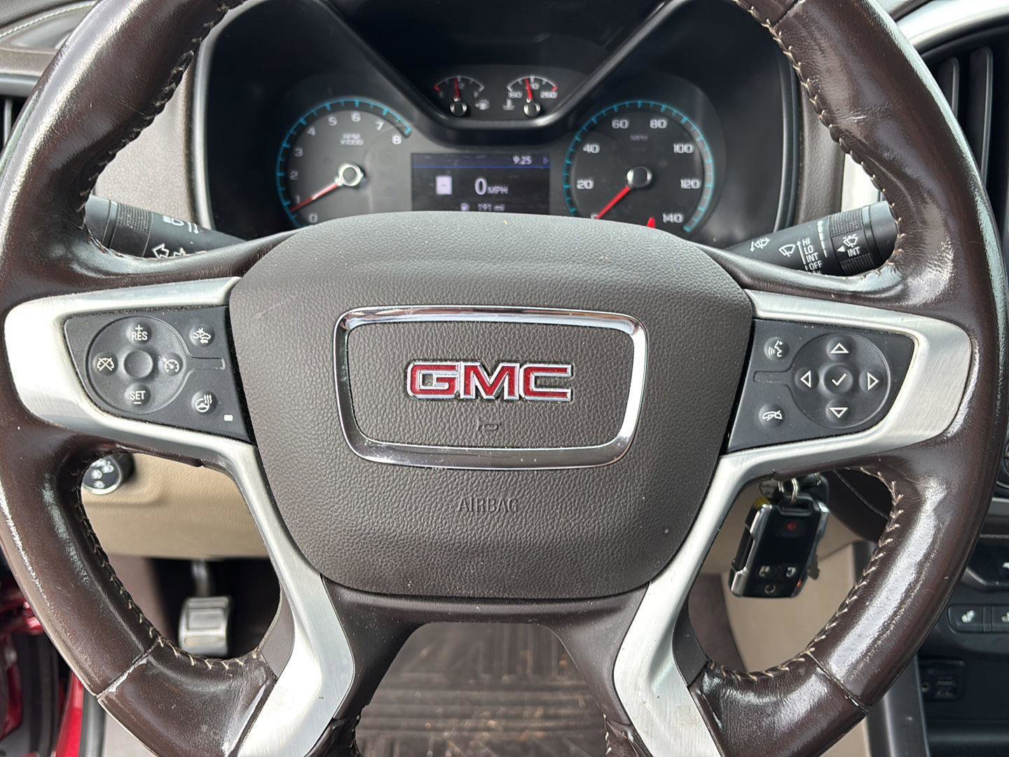 Used 2019 GMC Canyon SLT w/ Driver Alert Package image 17
