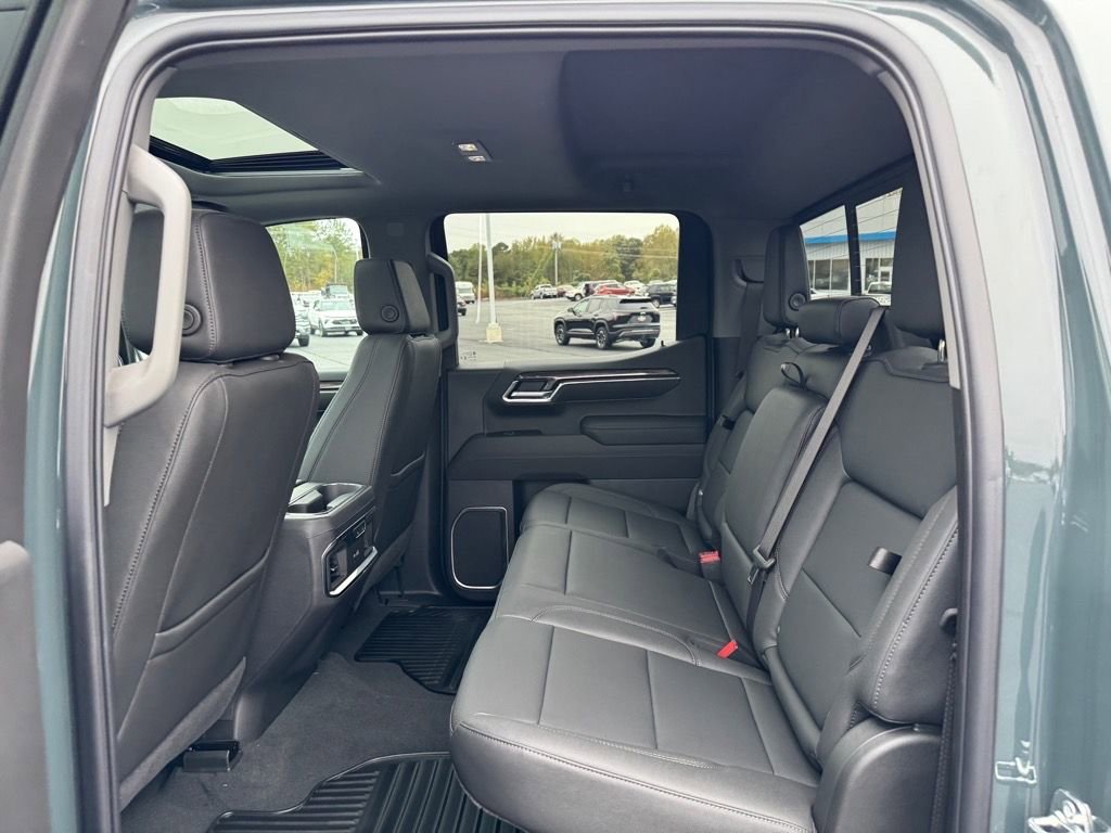 New 2026 Chevrolet Silverado 1500 LTZ w/ Technology Package image 9