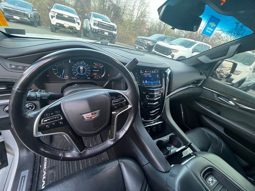 Used 2018 Cadillac Escalade ESV Platinum image 10