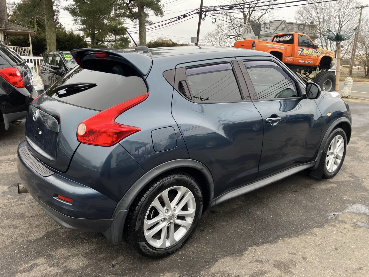 Used 2011 Nissan Juke SL image 7