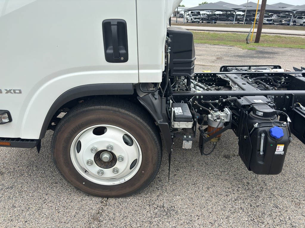 New 2024 Chevrolet Low Cab Forward 4500 XD RWD image 9