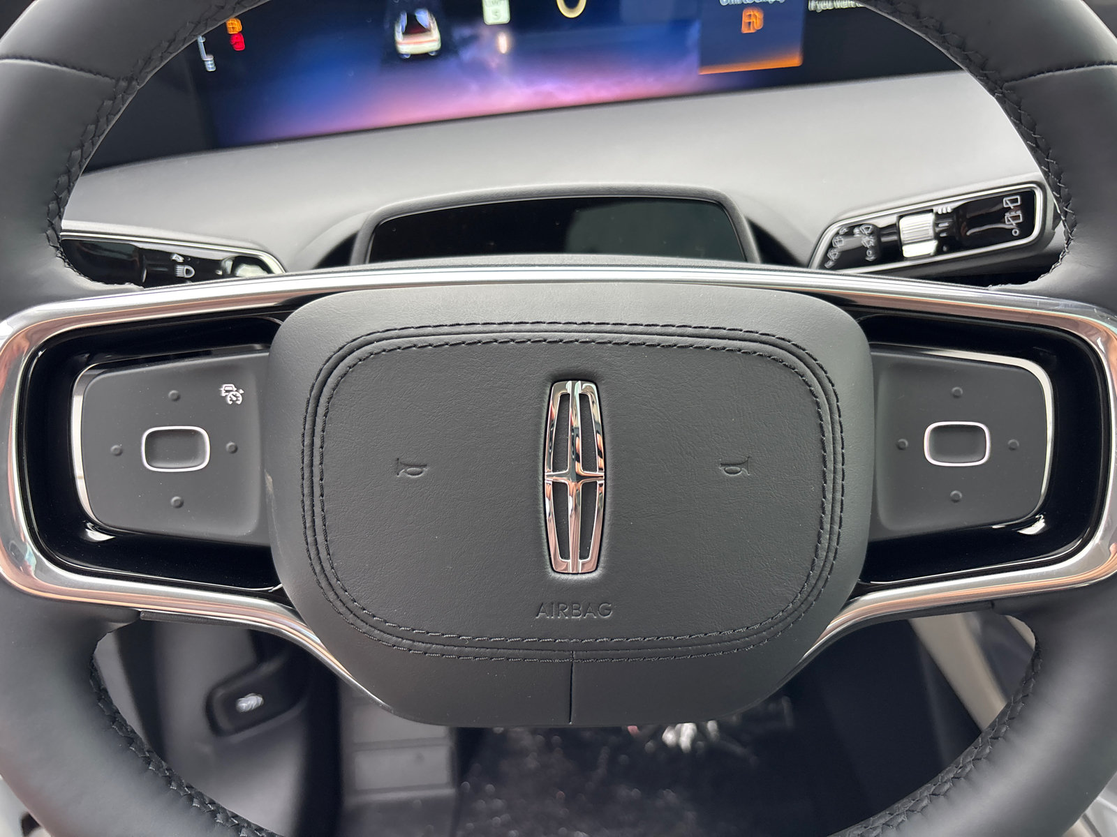 New 2026 Lincoln Nautilus Premier w/ Equipment Group 102A AWD/4WD image 16