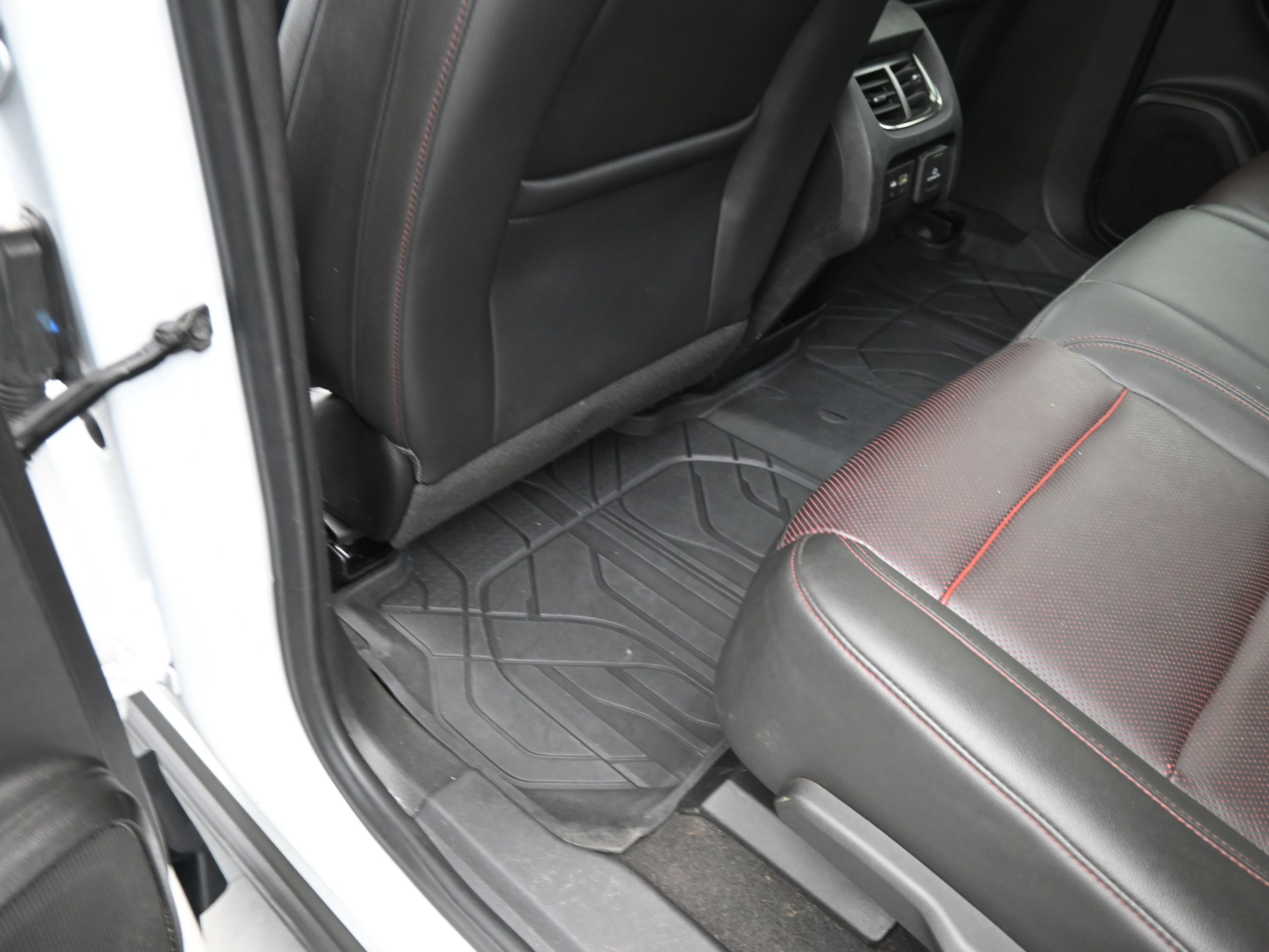 Used 2020 Chevrolet Blazer RS image 16