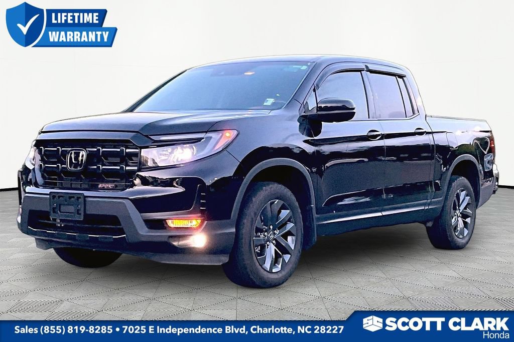 Used 2025 Honda Ridgeline Sport image 3