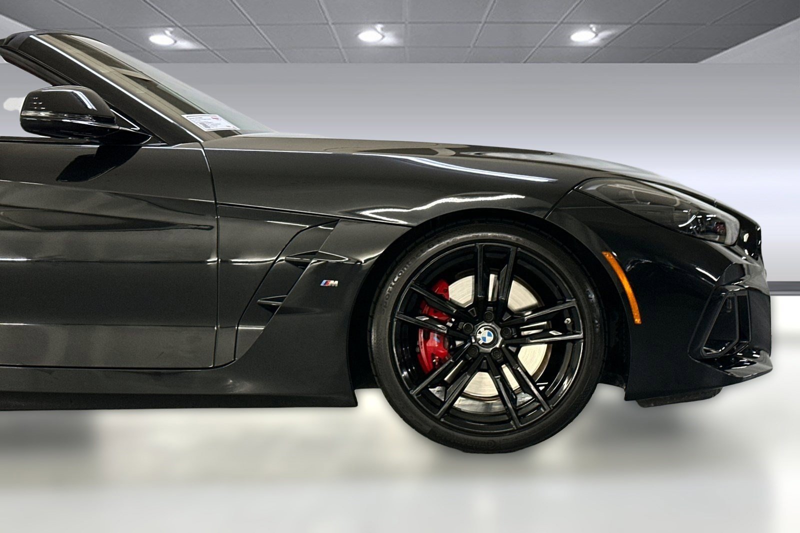 Used 2024 BMW Z4 M40i w/ Shadowloine Package image 31