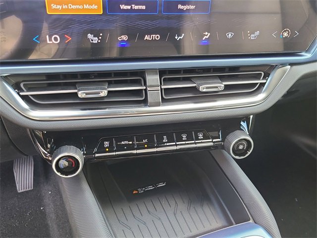 New 2026 Chevrolet Equinox EV LT image 33