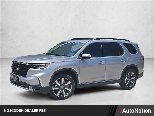 Used 2025 Honda Pilot Elite