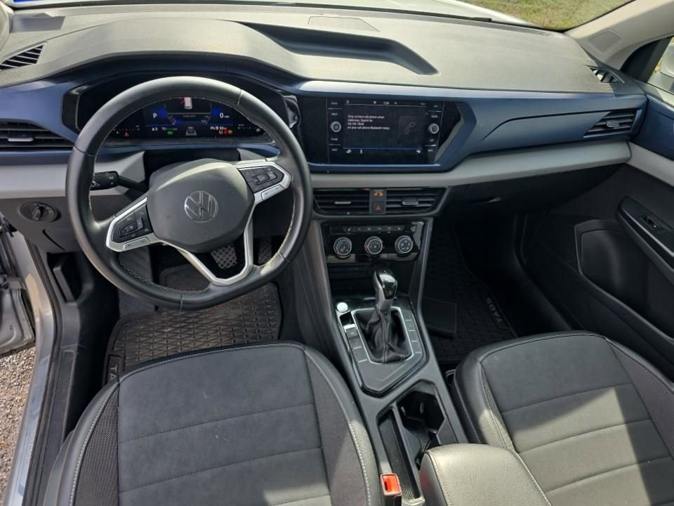 Used 2023 Volkswagen Taos SE w/ Panoramic Sunroof Package image 22