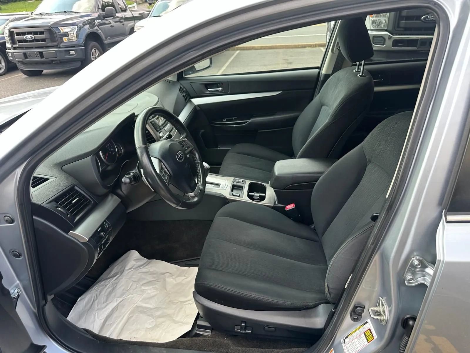 Used 2013 Subaru Outback 2.5i Premium w/ All-Weather Pkg image 17