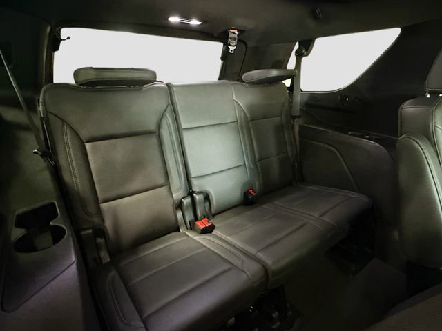 Used 2022 Chevrolet Tahoe Z71 w/ Luxury Package AWD/4WD image 30