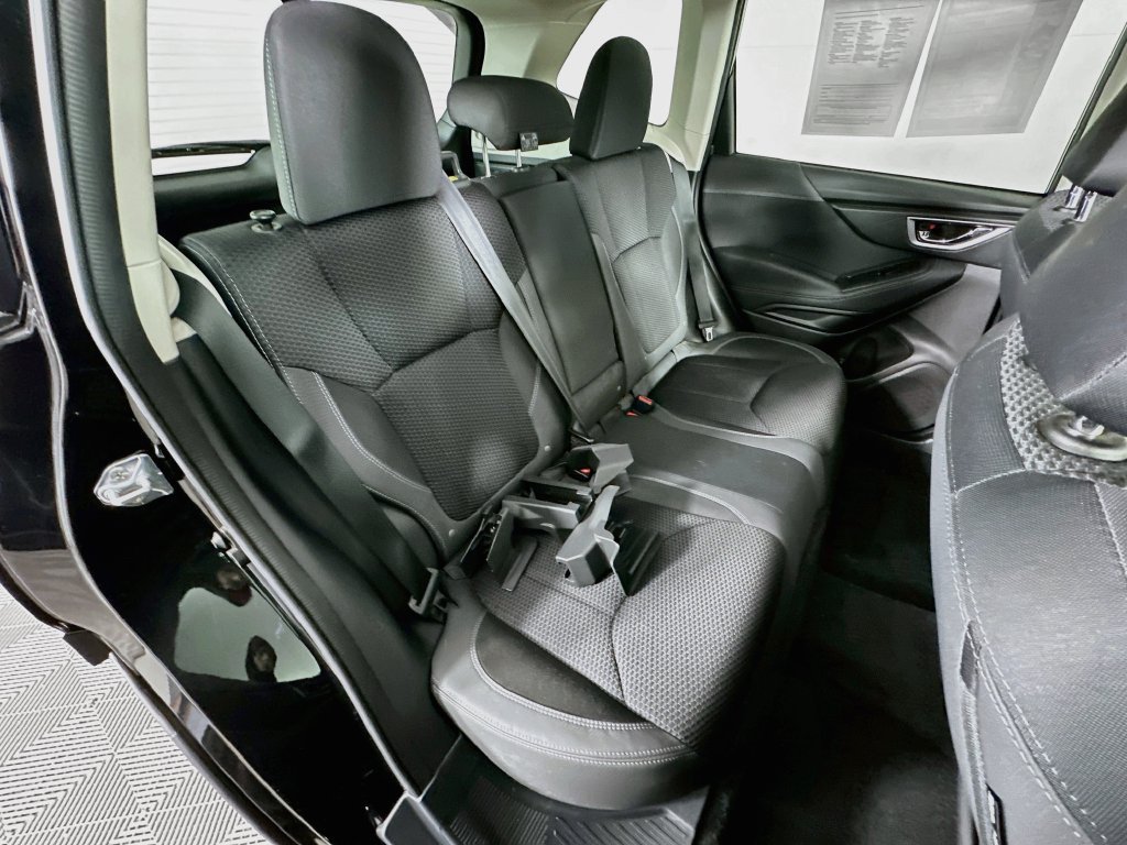 Certified 2024 Subaru Forester Premium AWD/4WD image 34