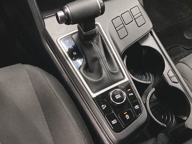 Used 2024 Kia Sportage LX image 15