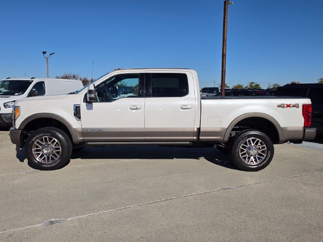 Used 2018 Ford F250 King Ranch w/ King Ranch Ultimate Package AWD/4WD image 9