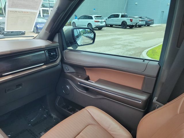 Used 2022 Ford Expedition King Ranch AWD/4WD image 14
