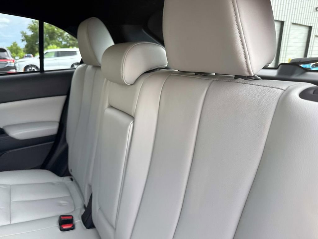 Used 2025 Mitsubishi Eclipse Cross SEL image 13