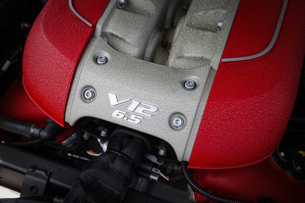 Certified 2022 Ferrari 812 GTS RWD image 24