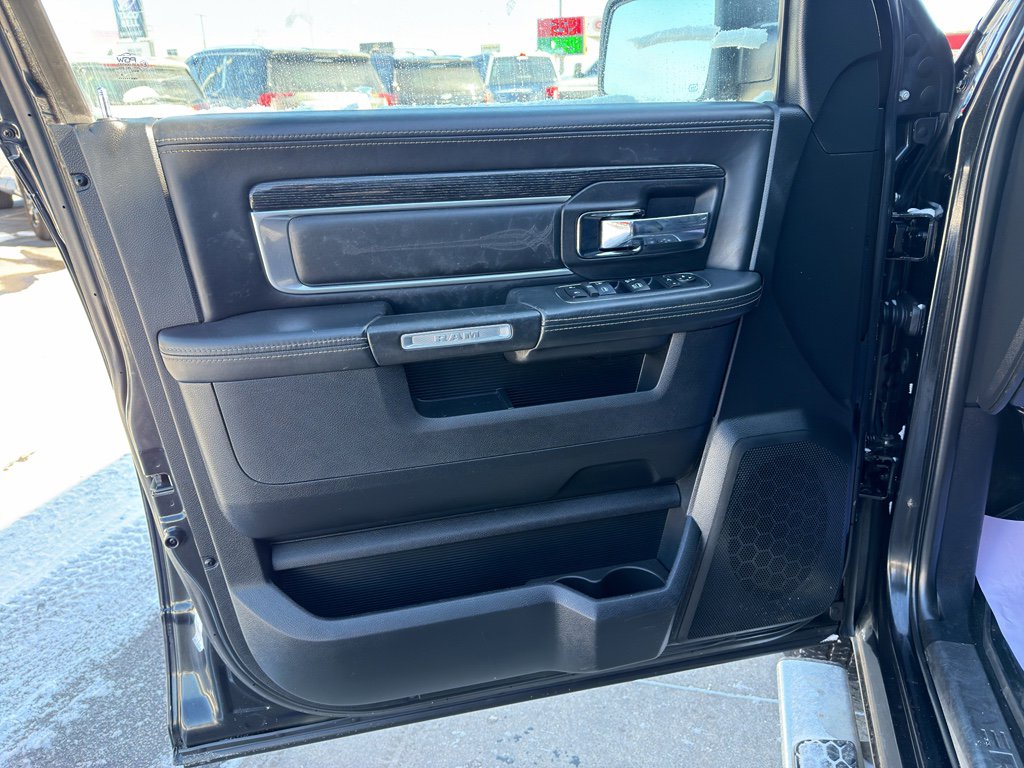 Used 2017 RAM 1500 Limited image 16