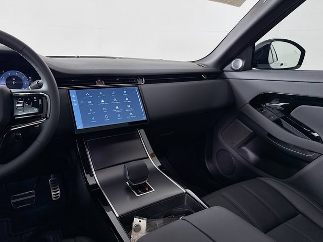 Certified 2026 Land Rover Range Rover Evoque Dynamic SE AWD/4WD image 26