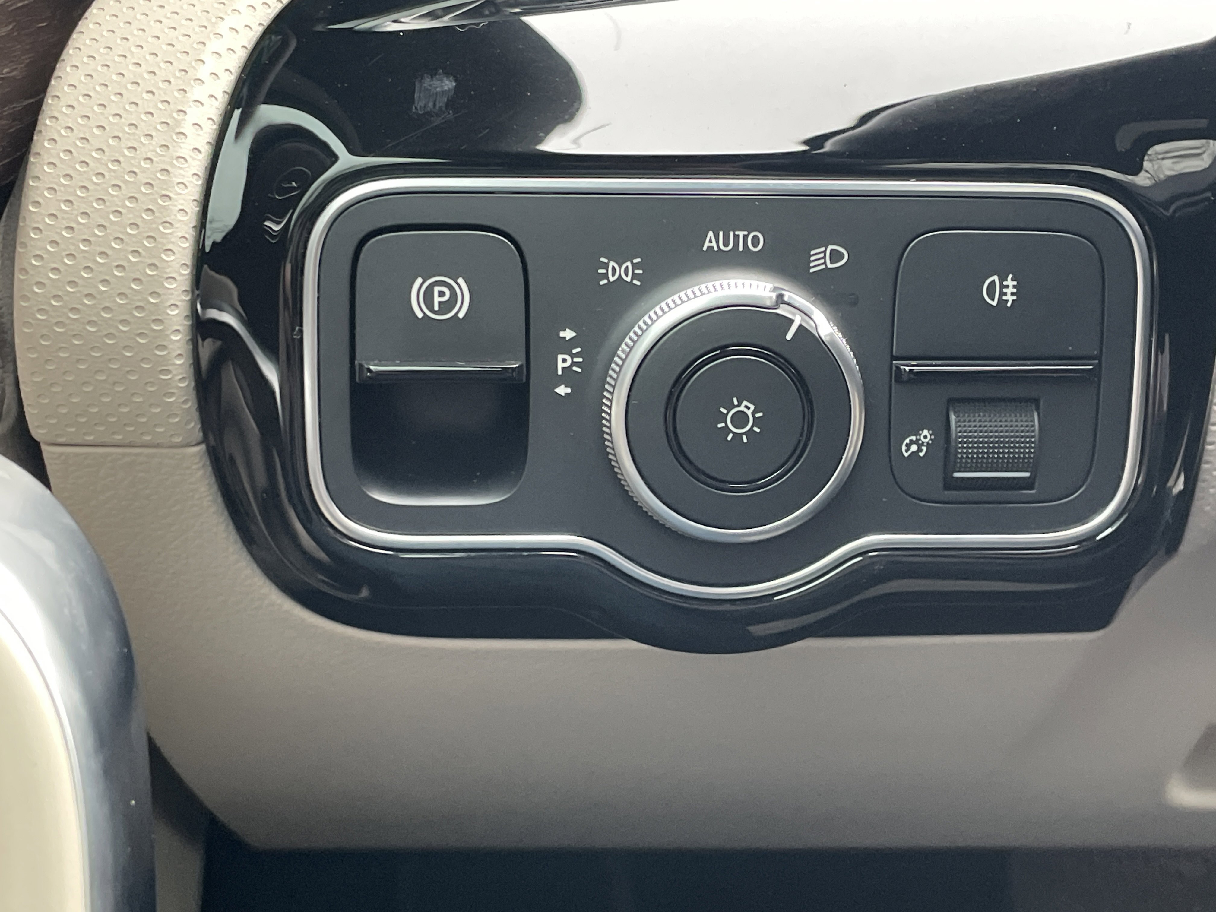 Used 2021 Mercedes-Benz A 220 image 22