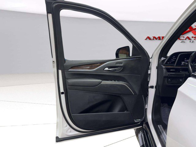 Used 2021 Cadillac Escalade Luxury image 28