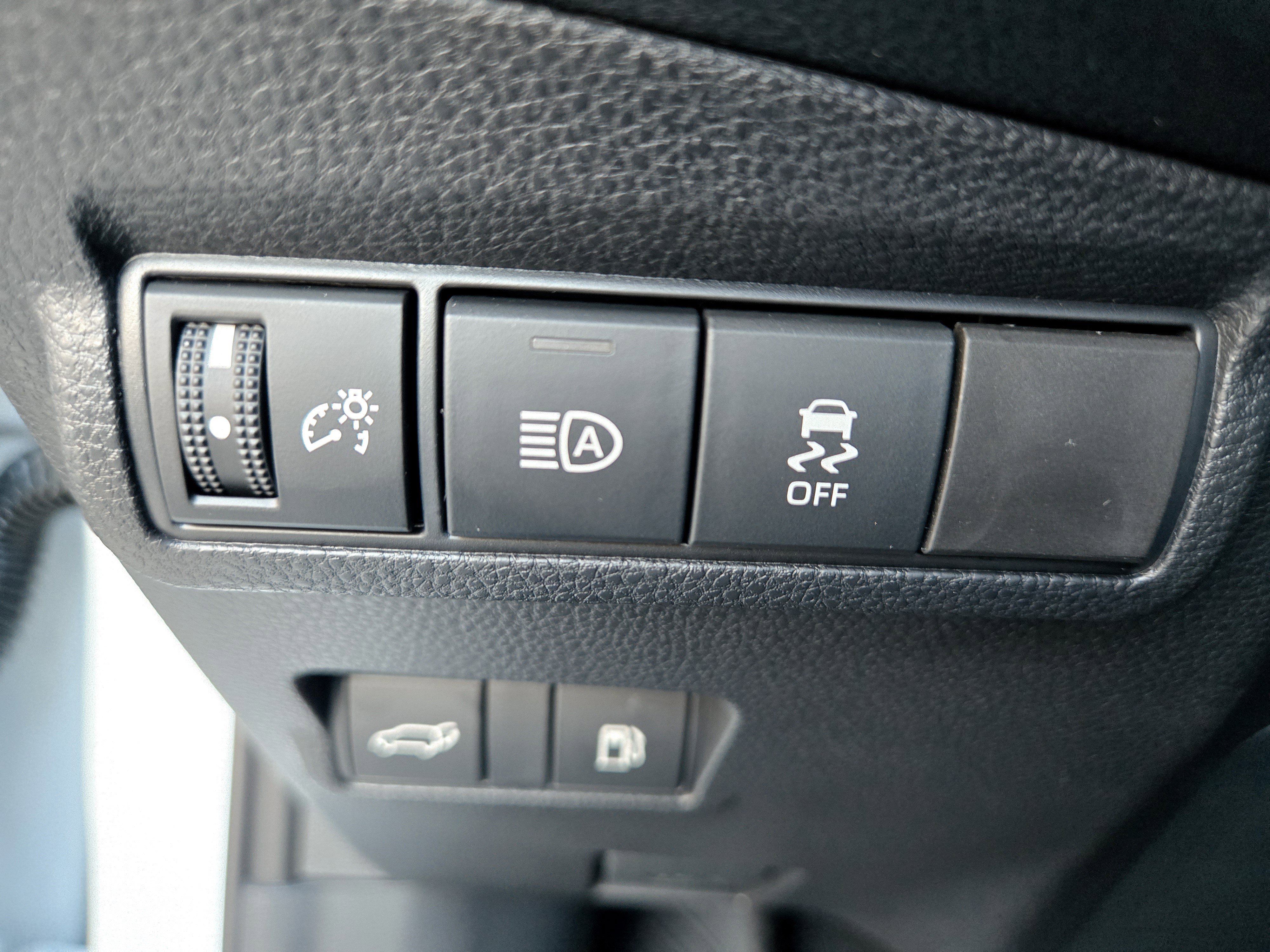 New 2026 Toyota Corolla Cross XSE image 15