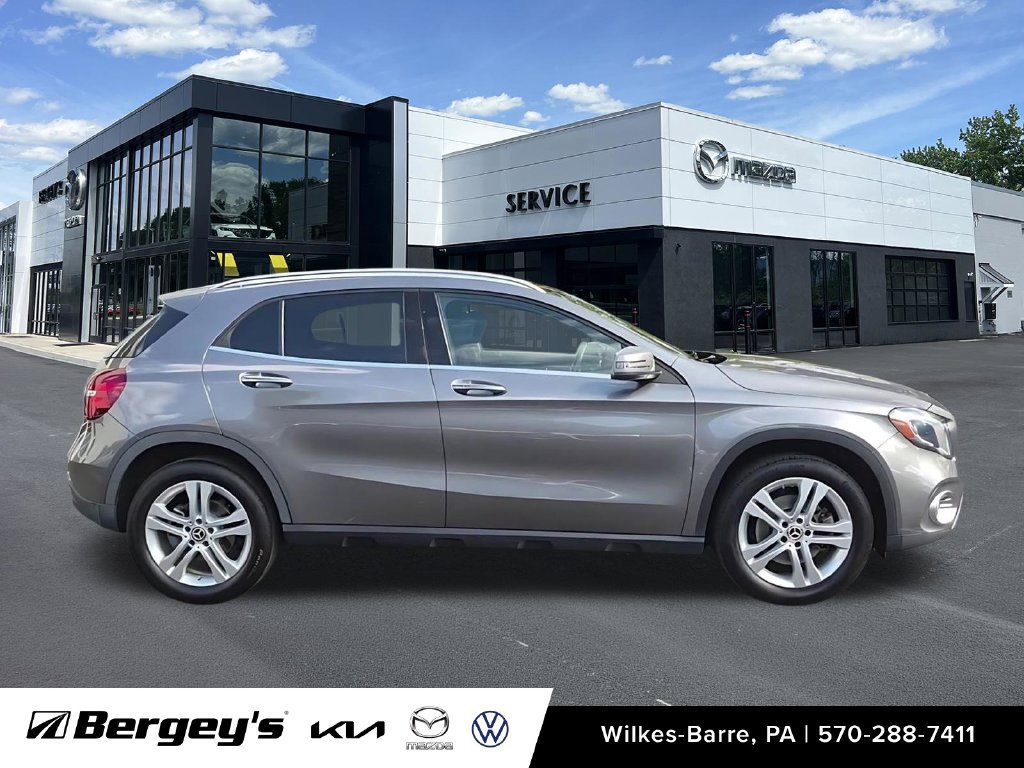 Used 2019 Mercedes-Benz GLA 250 4MATIC image 11
