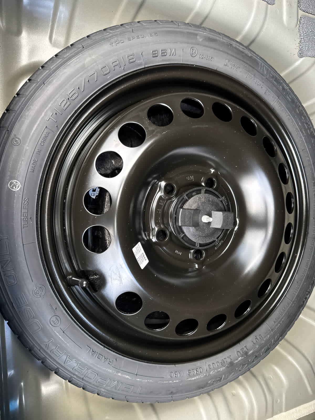 Used 2025 Chevrolet Trax LT w/ Driver Confidence Package FWD image 15