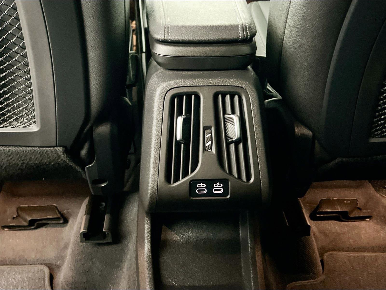 Used 2023 BMW X1 xDrive28i w/ Premium Package image 23