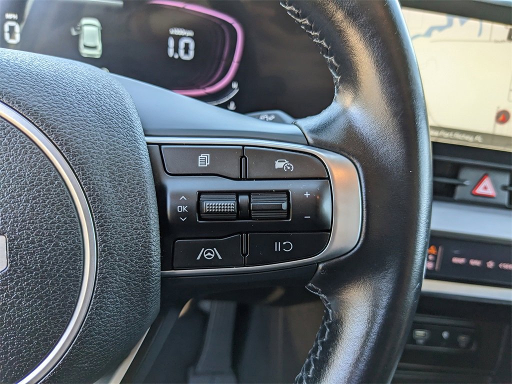 Certified 2023 Kia Sportage EX image 32