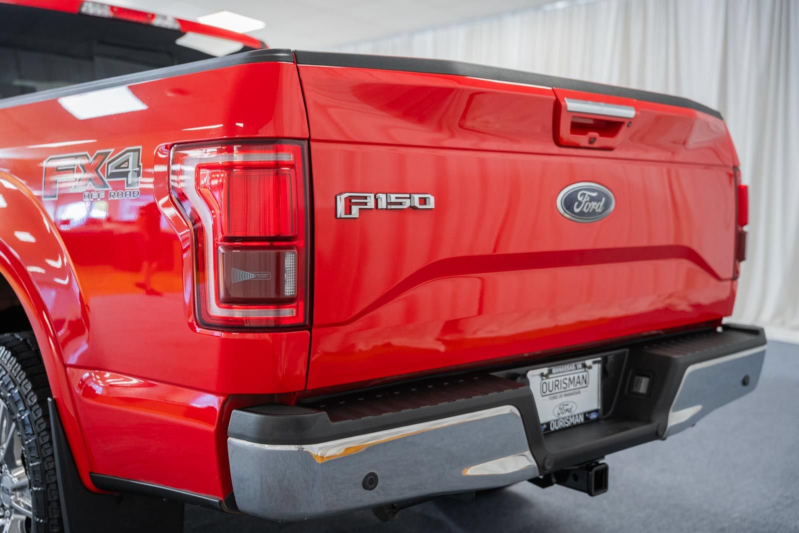 Used 2016 Ford F150 Lariat w/ Equipment Group 502A Luxury AWD/4WD image 5