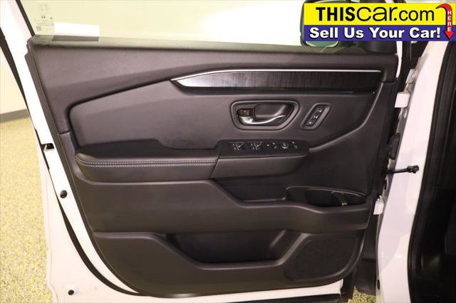 Used 2023 Honda Pilot Elite image 37