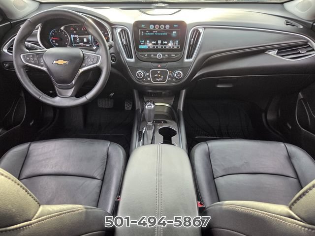 Used 2018 Chevrolet Malibu LT w/ Leather Package FWD image 13