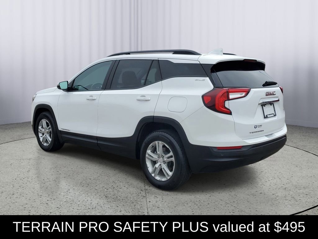 Used 2023 GMC Terrain SLE w/ Driver Convenience Package image 5