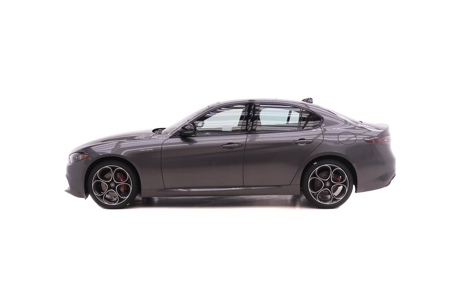 New 2026 Alfa Romeo Giulia AWD image 3