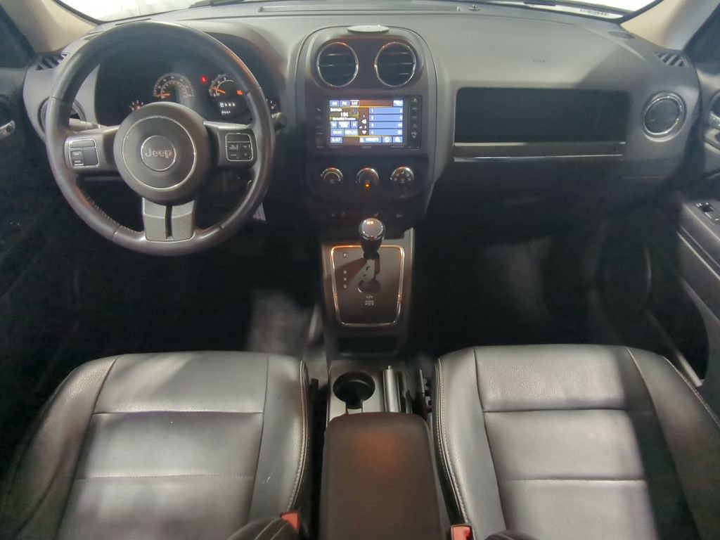 Used 2017 Jeep Patriot High Altitude FWD image 18
