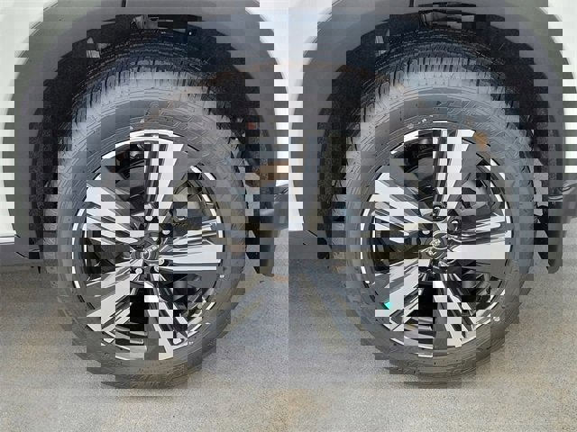 New 2025 Nissan Rogue SL w/ SL Premium Package image 7