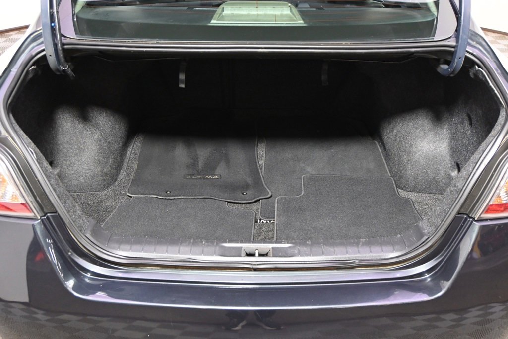 Used 2014 Nissan Altima 2.5 SL w/ Moonroof Package image 19