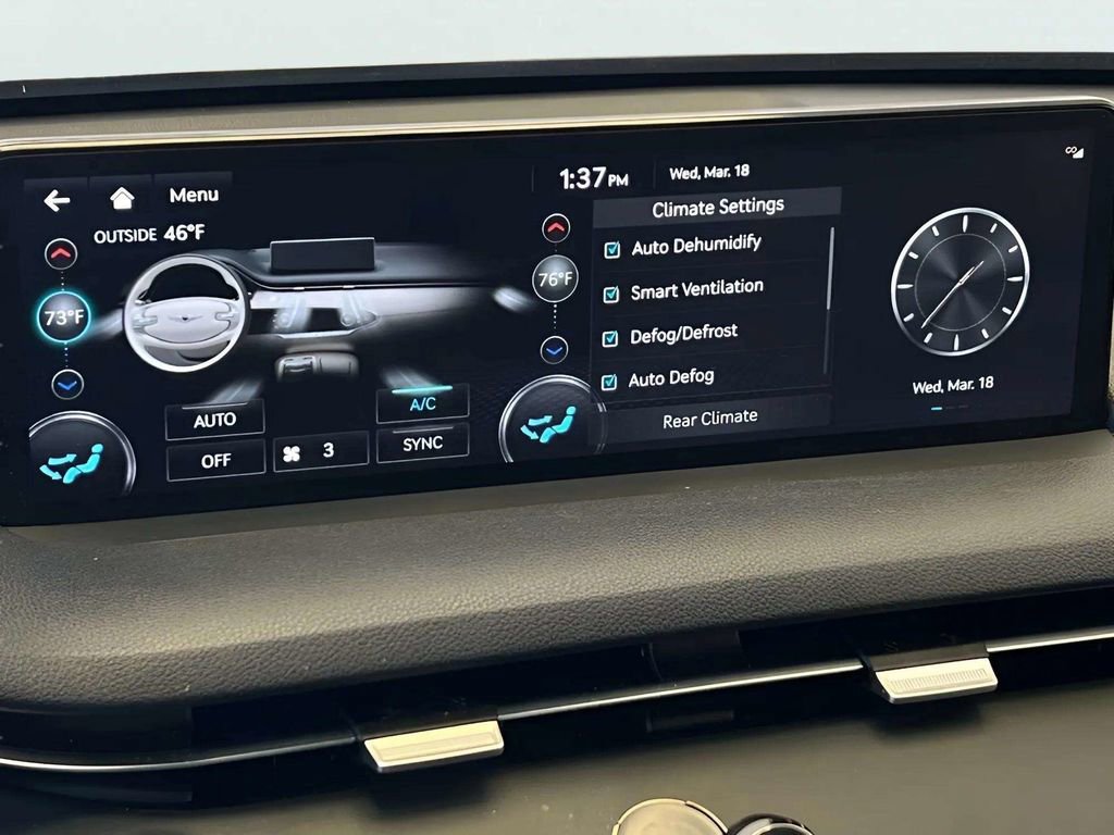 Used 2023 Genesis GV70 2.5T w/ Select Package image 23