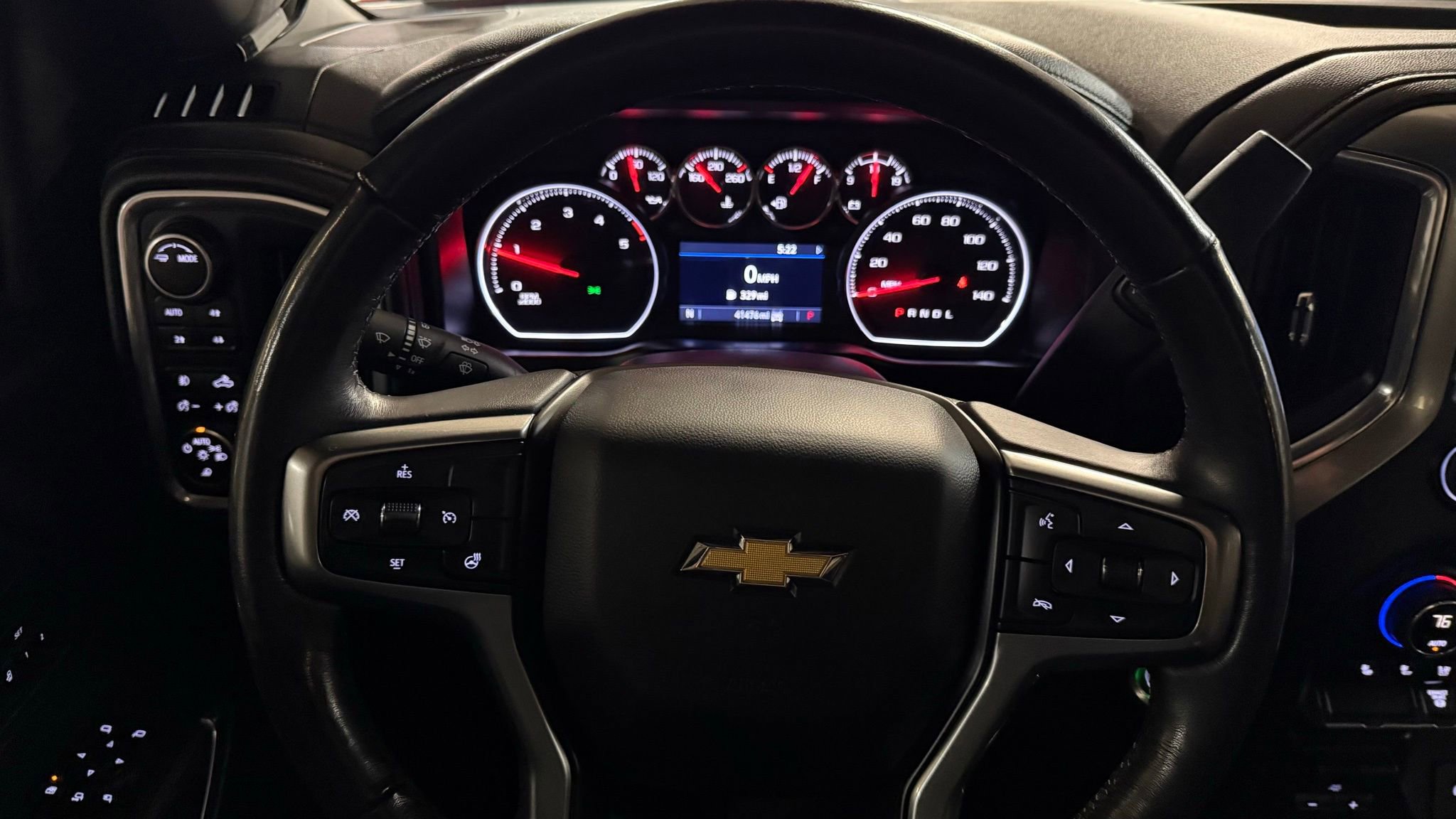 Used 2020 Chevrolet Silverado 2500 LTZ w/ LTZ Convenience Package image 40