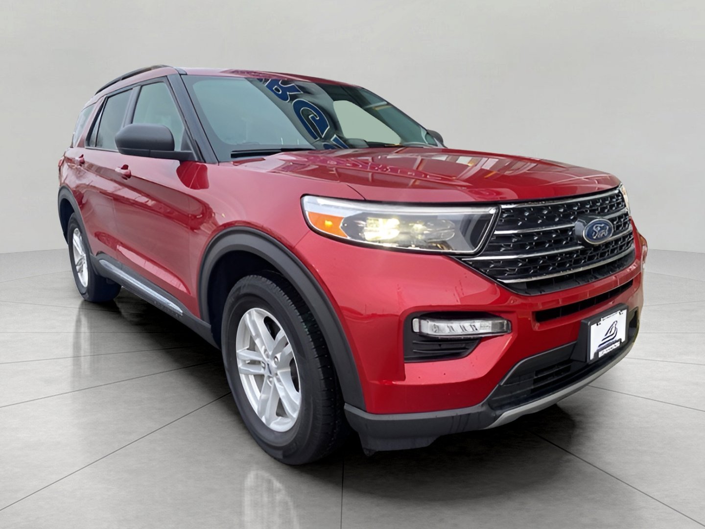 Certified 2023 Ford Explorer XLT w/ Equipment Group 202A