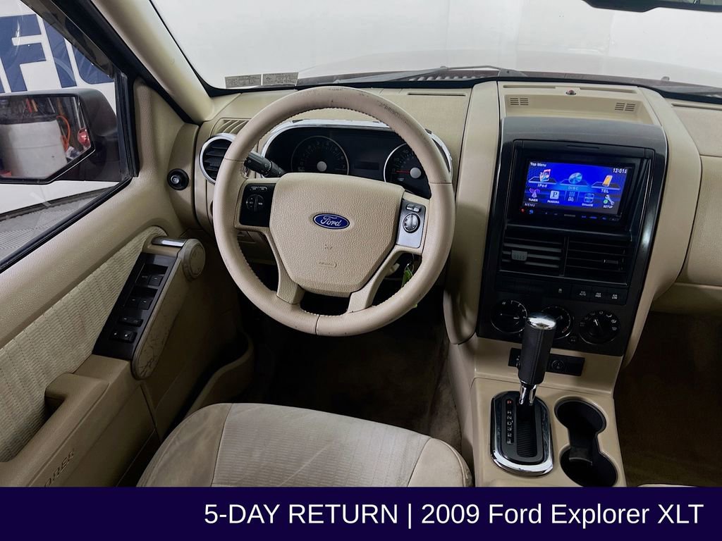 Used 2009 Ford Explorer XLT AWD/4WD image 23