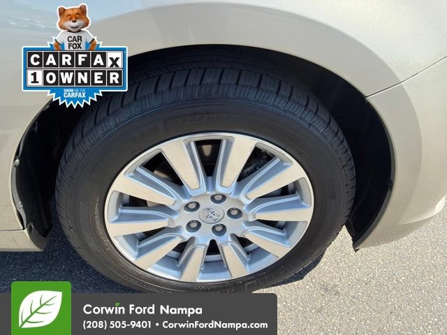Used 2017 Toyota Sienna LE AWD/4WD image 14