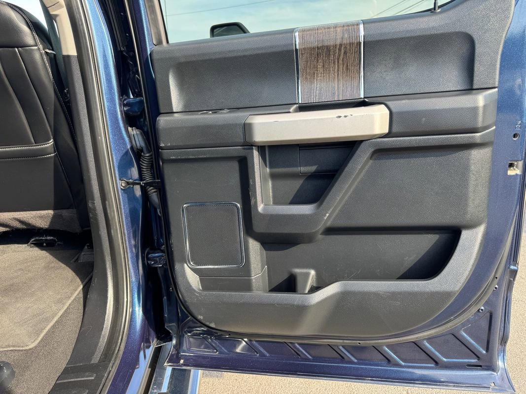 Used 2020 Ford F250 Lariat w/ Lariat Value Package AWD/4WD image 26
