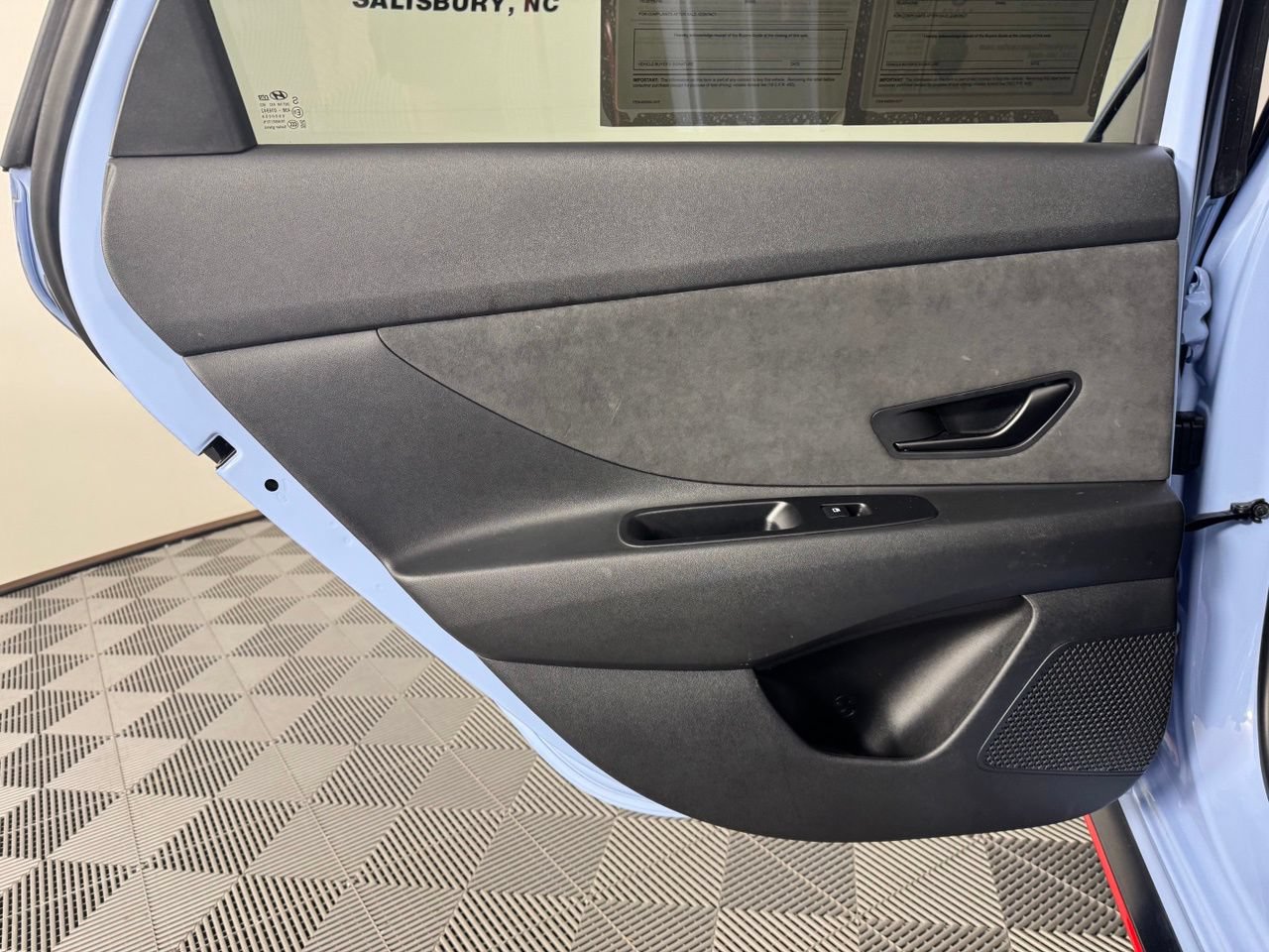 Used 2025 Hyundai Elantra N FWD image 28