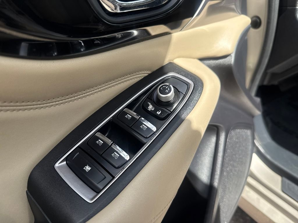 Used 2020 Subaru Legacy Limited image 11