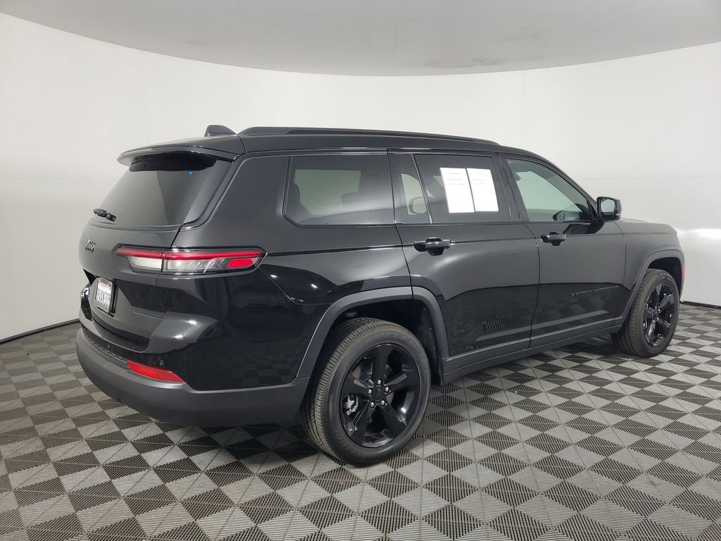 Used 2025 Jeep Grand Cherokee L Altitude image 4