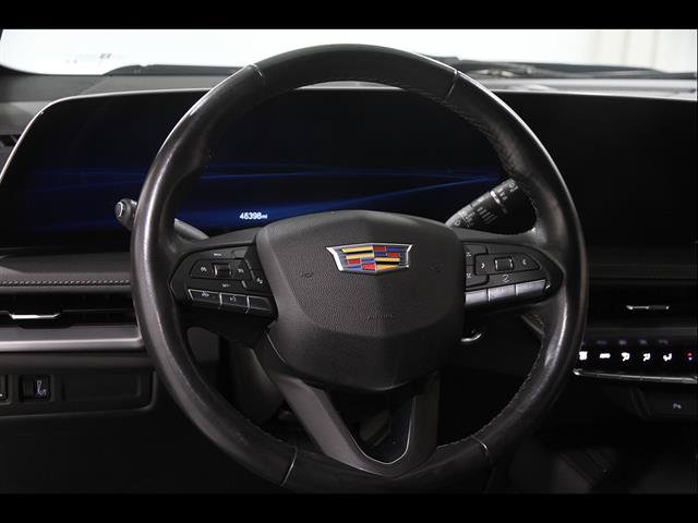 Certified 2024 Cadillac XT4 Premium Luxury AWD/4WD image 7
