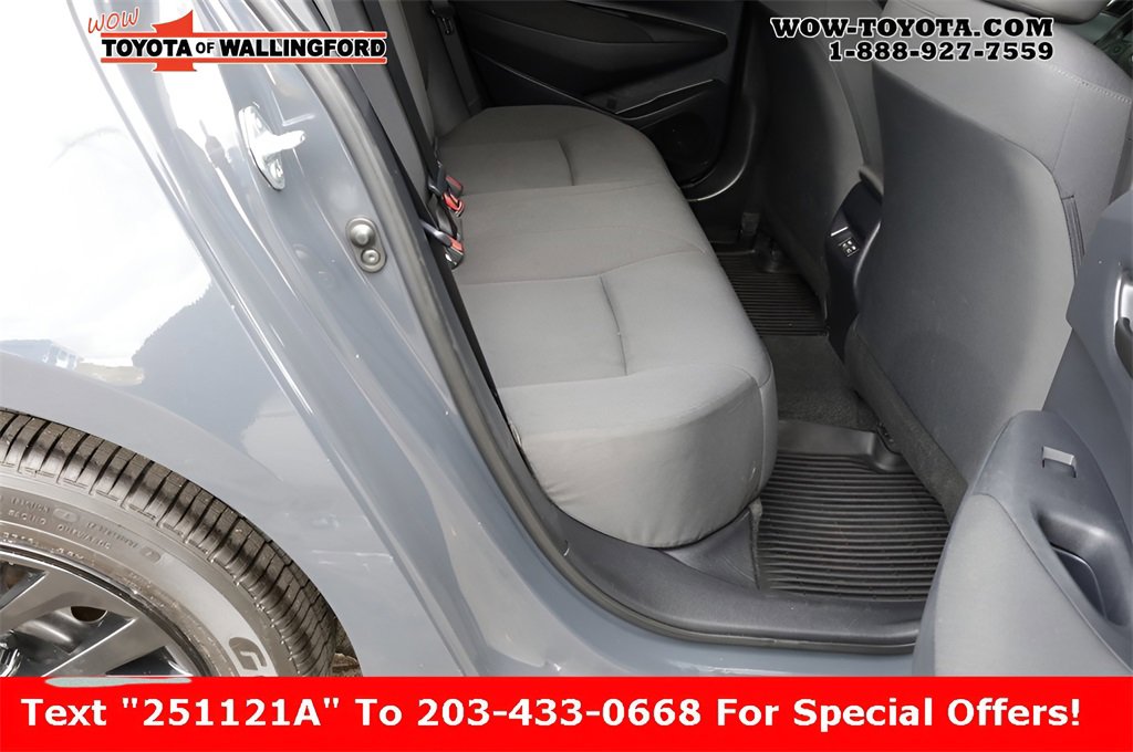 Certified 2025 Toyota Corolla LE image 28