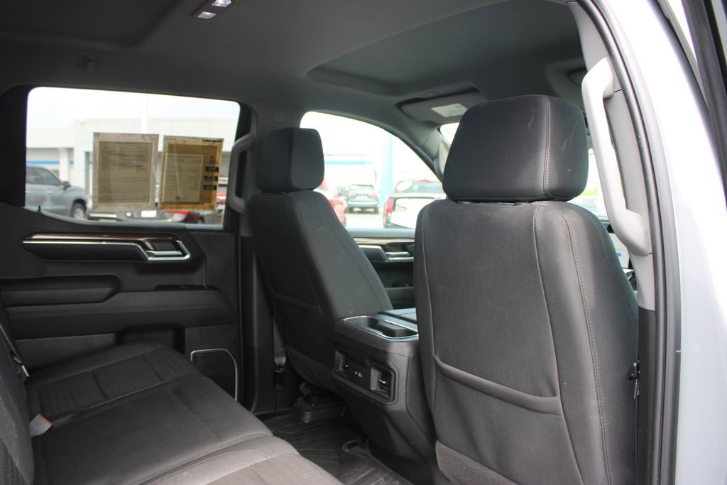 Used 2024 Chevrolet Silverado 1500 RST w/ Protection Package AWD/4WD image 35